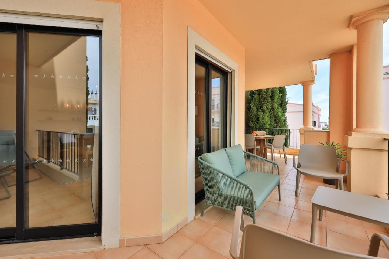 Aum Praia Da Luz Resort Apartment Exterior photo